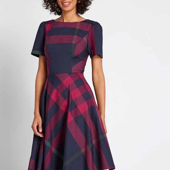 Modcloth "I Rest My Grace" Midi Dress in Navy - Picture 2 of 4